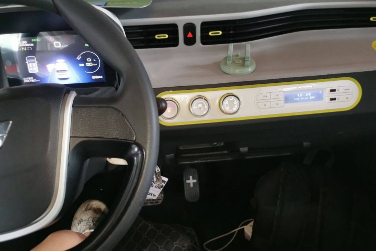 Used Wuling Hongguang MINIEV 2022 Macaron Colorful Edition Lithium-Ion Battery