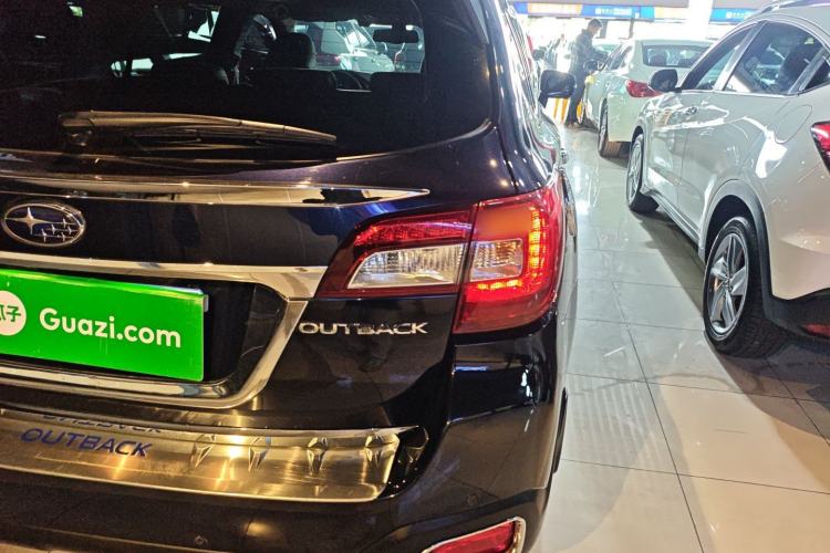 Used Subaru Outback 2018 2.5i Luxury Navigation Edition with EyeSight
