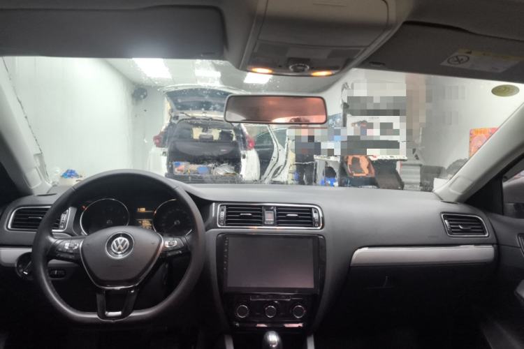 Used Volkswagen Sagitar 2017 1.6L Automatic Comfort Model
