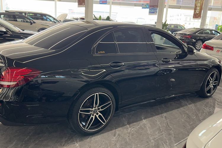 Used Mercedes-Benz E-Class 2017 Facelift E 200 Sport 4MATIC
