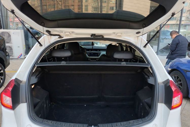 Used Geely Auto Vision X3 2017 1.5L Automatic Prestige Model
