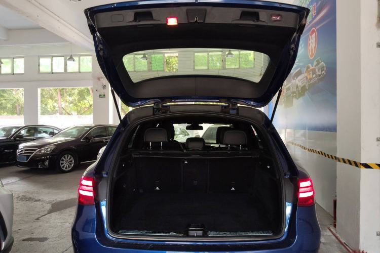 Used Mercedes-Benz GLC 2017 GLC 260 4MATIC Dynamic Edition