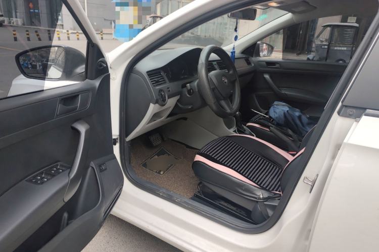 Used Skoda Rapid 2016 1.6L Automatic Front-Wheel Drive Model