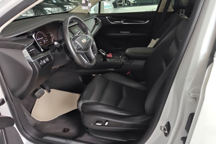 Used Cadillac XT5 2016 25T Luxury Model