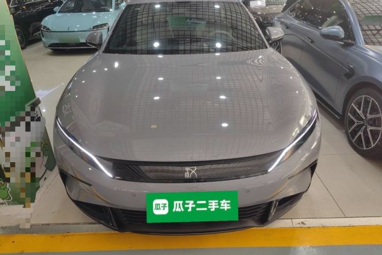 Used BYD Han 2025 EV with 701 km of Laser Radar-Enabled Intelligent Driving
