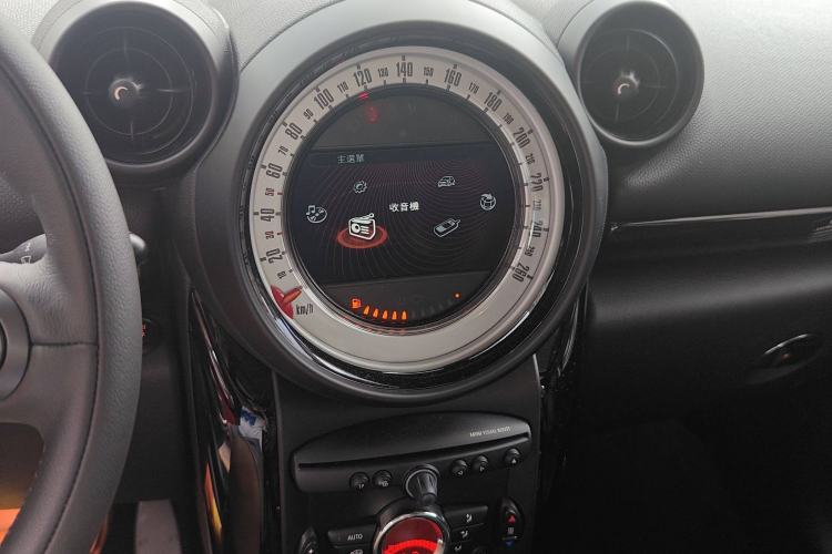 Used  Countryman 2011 1.6L COOPER Excitement
