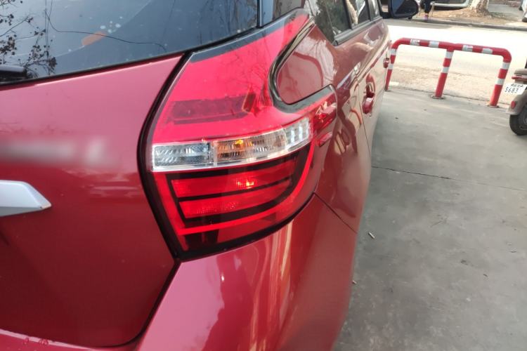 Used Toyota YARiS L 2021 1.5L CVT Leading Edition
