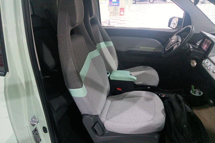 Used Wuling Hongguang MINIEV 2022 Macaron Premium Model – Lithium Iron Phosphate
