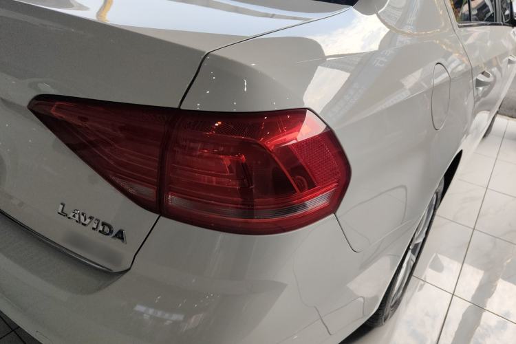 Used Volkswagen Lavida 2017 230TSI DSG Comfort Edition
