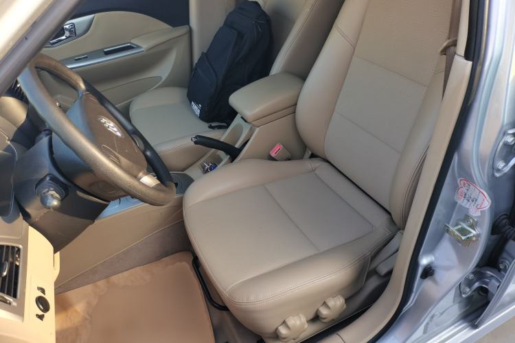 Used Buick Excelle 2013 1.5L Automatic Classic Model
