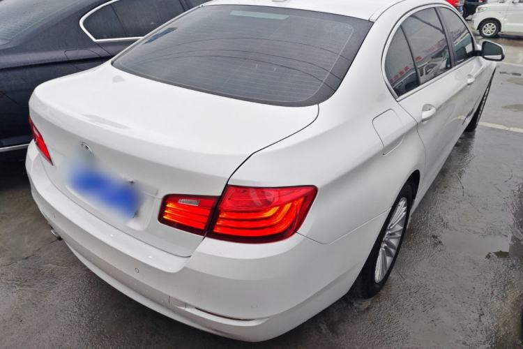 Used BMW 5 Series 2014 525Li Leading Model
