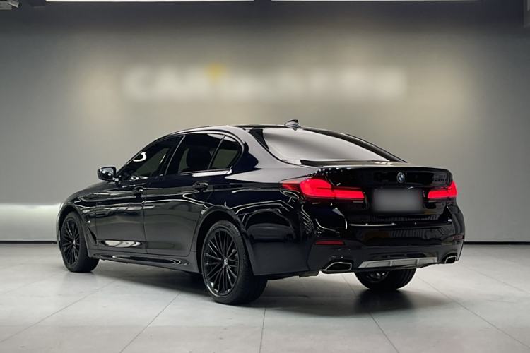 Used BMW 5 Series 2022 Second Facelift 530Li Leading Edition M Sport Package
