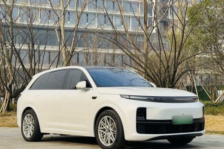 Used Li Auto L7 2023 Pro Model
