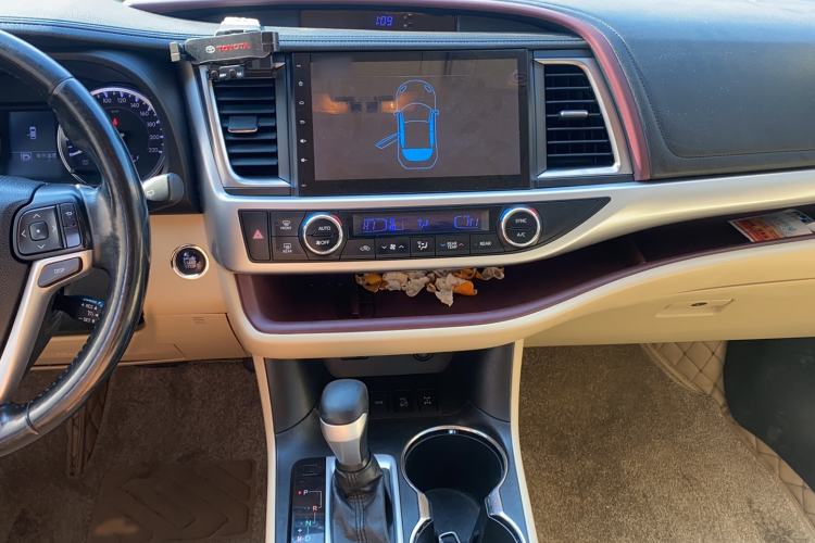 Used Toyota Highlander 2015 2.0T Four-Wheel Drive Luxury Edition 7-Seater