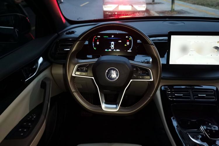 Used BYD Qin PLUS 2023 Champion Edition DM-i 55KM Leading Model
