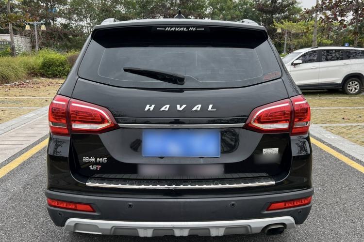 Used Haval H6 2017 Red-Label Sport Edition 1.5T Manual Two-Wheel Drive Elite Model
