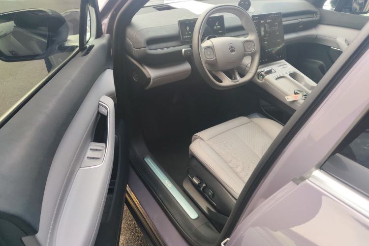 Used Nio EC6 2024 75 kWh
