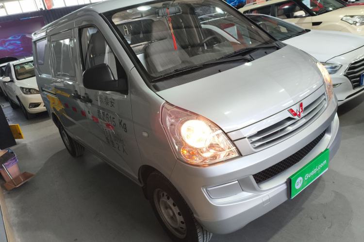Used Wuling Rongguang S 2021 1.2L Standard Model Enclosed-Window Vehicle Power-Assist Version 2 Seats LSI
