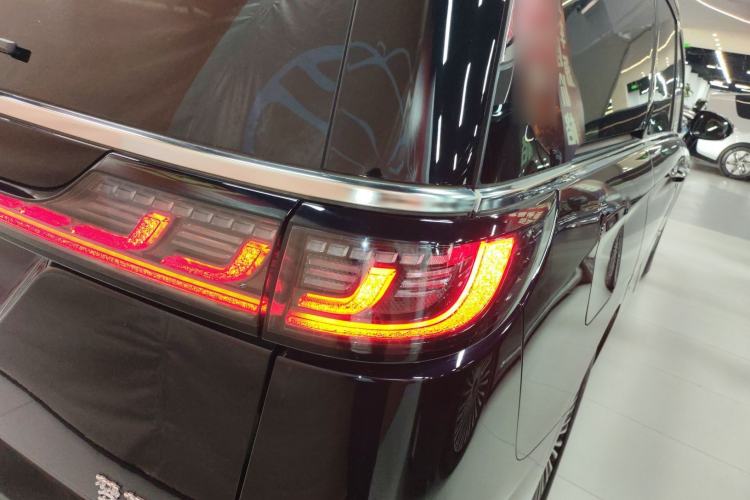 Used VOYAH Dream 2025 PHEV Four-Wheel-Drive Flagship Kunpeng Edition