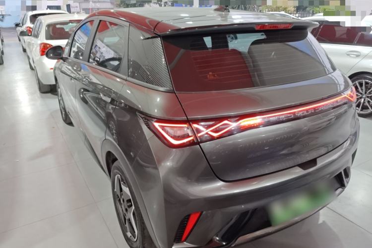 Used BYD Dolphin 2021 405 km Fashion Edition
