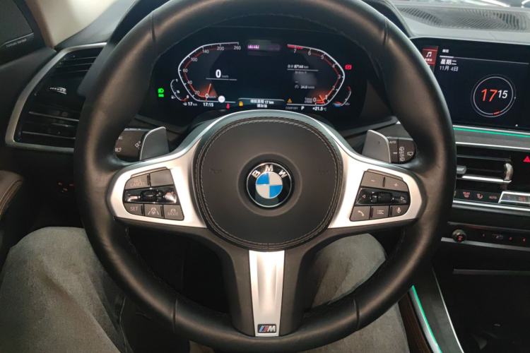 Used BMW X5 2019 xDrive40i Luxury Model with M Sport Package