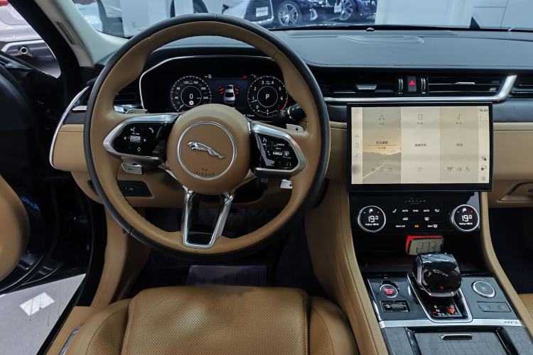 Used Jaguar XFL 2021 XFL 2.0T P250 Two-Wheel-Drive Luxury Deluxe Edition