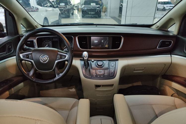 Used Buick GL8 2018 28T Luxury Model China VI Standard