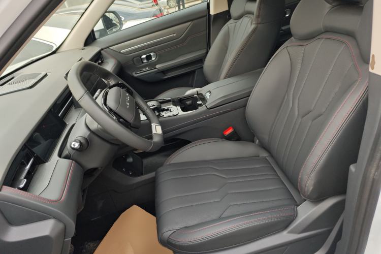 Used JETOUR Dashing 2025 1.5T DCT Ultimate Edition
