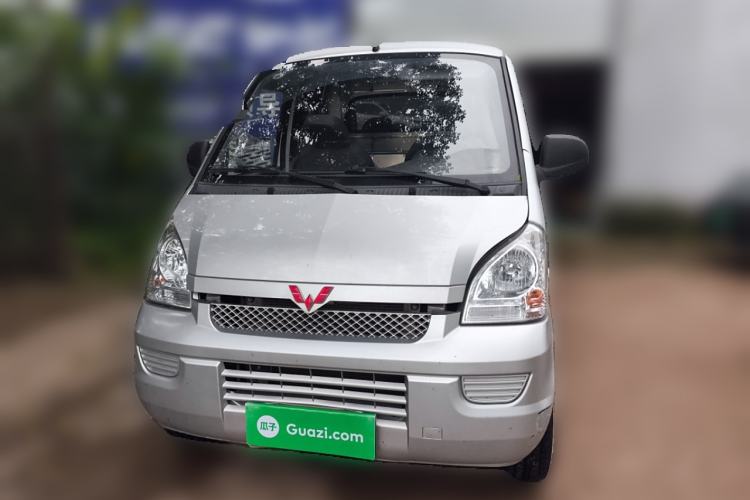 Used Wuling Rongguang 2019 1.5L Extended-Body Van Base Model with 2 Seats
