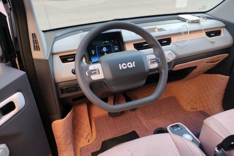 Used Chery QQ Ice Cream 2022 120km Conical Shape Lithium Iron Phosphate
