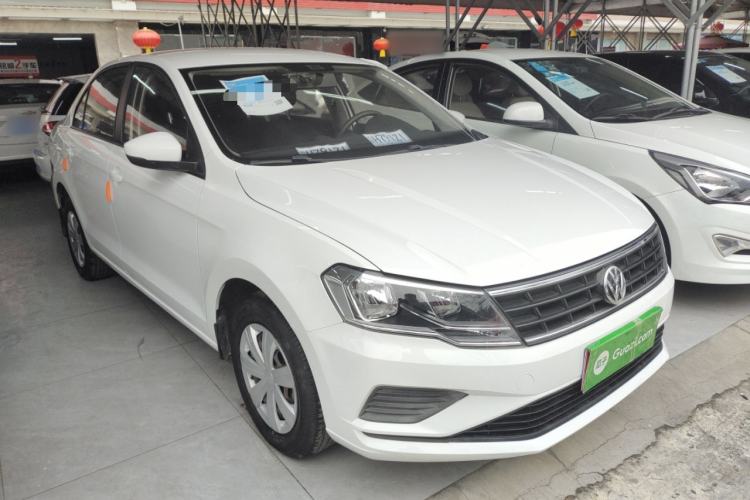 Used Volkswagen Jetta 2017 1.4L Manual Fashion Edition
