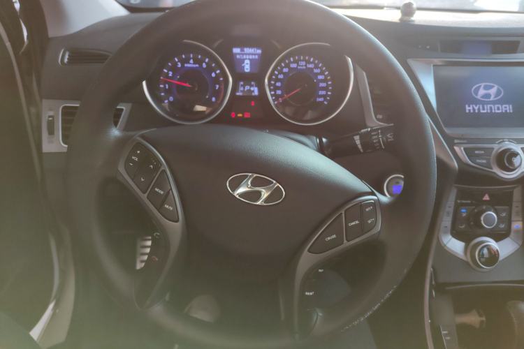 Used Hyundai Elantra 2016 1.6L Automatic Prestige Edition
