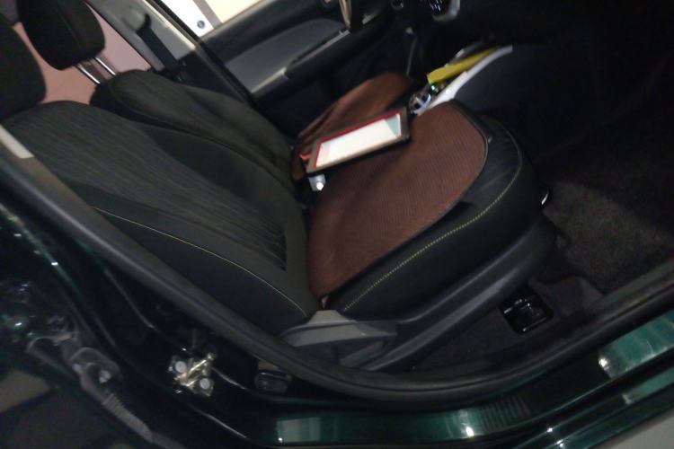 Used Oshan Benni E-Star 2021 National Edition Xin Yue Version (Fast-Charging Edition) Lithium Iron Phosphate (31.95 kWh)
