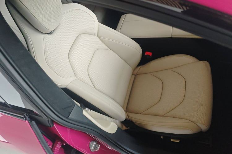 Used  SU7 2024 Four-Wheel Drive Ultra-Long Range Advanced Intelligent Driving Max Edition
