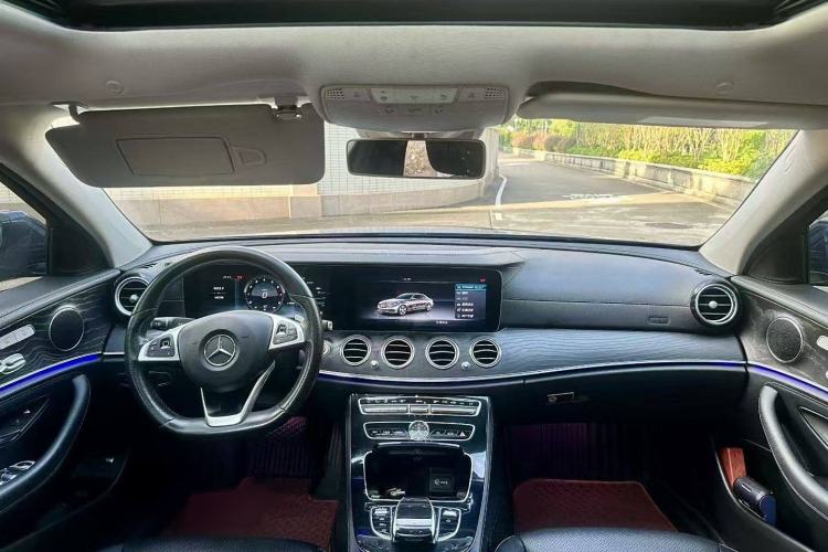 Used Mercedes-Benz E-Class 2016 E 300 L Sporty and Stylish Model
