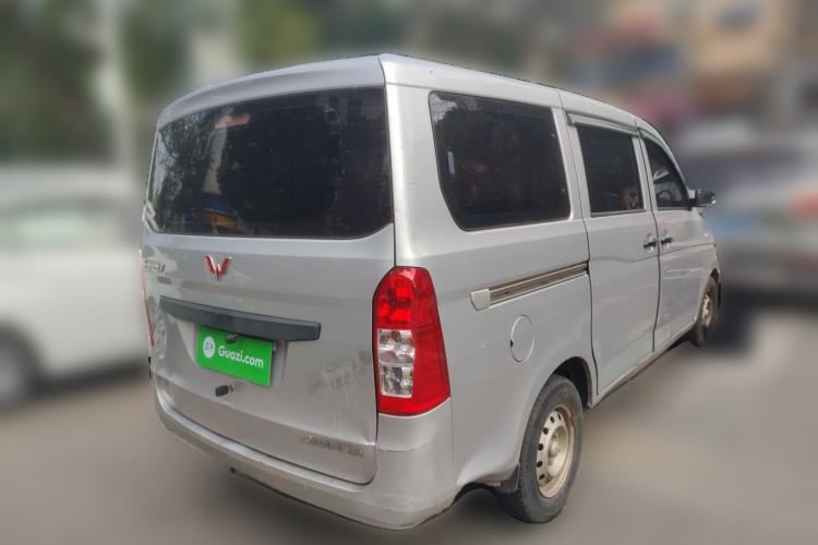 Used Wuling Rongguang V 2018 1.5L Practical Version
