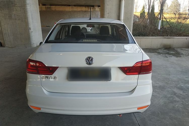 Used Volkswagen Santana 2016 1.4L Manual Fashion Edition
