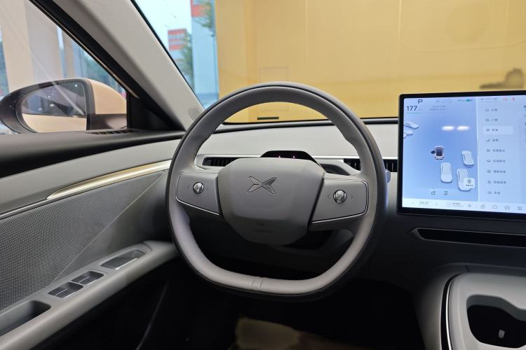 Used XPeng MONA M03 2024 620 with Ultra-Long Range
