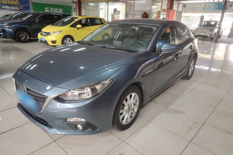 Used Mazda Mazda 3 Axela 2016 Hatchback 1.5L Automatic Comfort Model