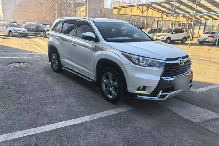 Used Toyota Highlander 2017 2.0T Four-Wheel Drive Luxury Edition 7 Seats