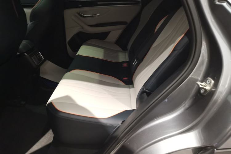 Used BYD Song PLUS New Energy 2021 DM-i 110KM Flagship Model
