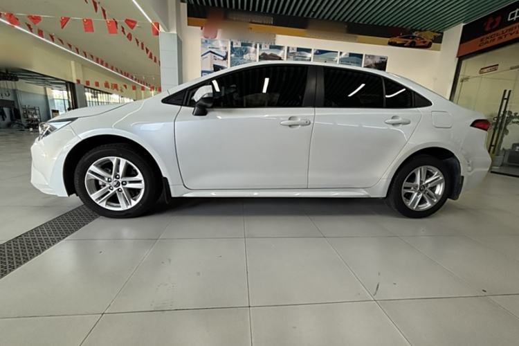 Used Toyota Levin 2021 185T CVT Luxury Edition
