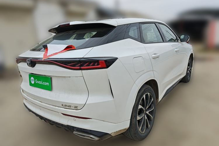 Used Changan UNI-Z New Energy 2024 Blue Whale Smart Electric iDD 125km Beyond Edition
