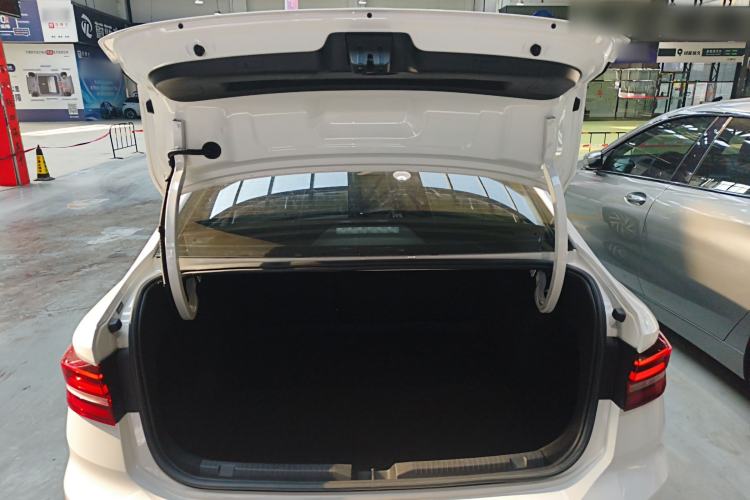 Used Volkswagen Lavida 2022 280TSI DSG Comfort Edition
