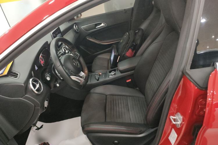 Used Mercedes-Benz CLA 2016 CLA 220 4MATIC
