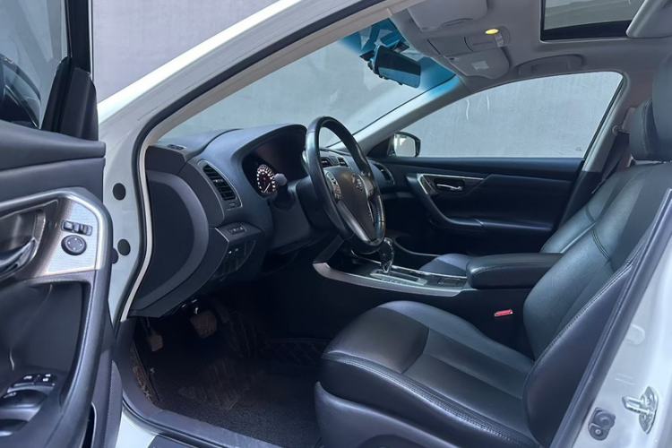 Used Nissan Teana 2013 2.0L XL Comfort Edition
