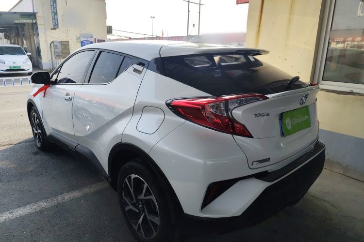 Used Toyota C-HR 2020 2.0L Leading Edition

