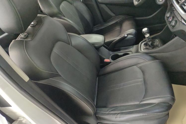 Used Baojun 360 2019 1.5L Manual Elite Version China VI