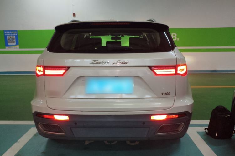 Used Zotye T700 2017 1.8T Dual-Clutch Prestige Model
