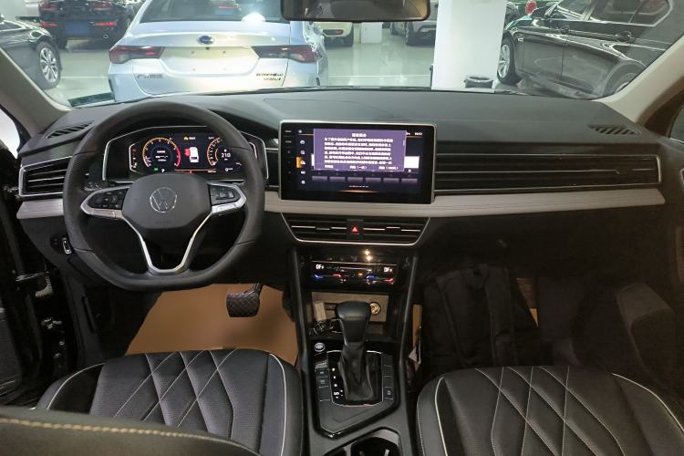 Used Volkswagen Tiguan L 2024 330TSI Automatic Two-Wheel Drive Smart Edition